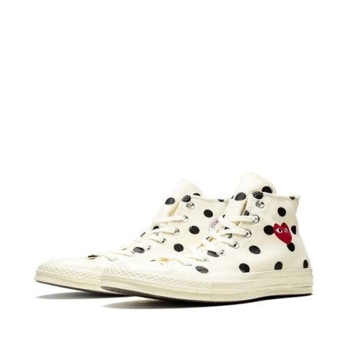 Baskets Converse Red Heart à pois pointure 70 (blanches)